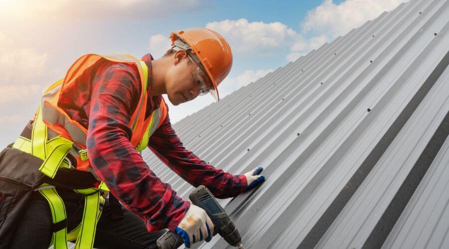 Professional Emergency Roof Repairs services in Yeaddiss, KY