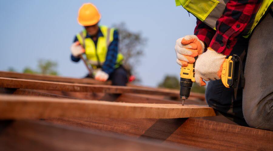Expert Emergency Roof Repairs services in Yeaddiss, KY